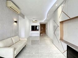 Prive (D19), Condominium #579272861